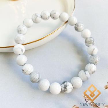 Imagem de Pulseira de Howlita 8mm Pedra Natural Rolada - New Infinity, Branco