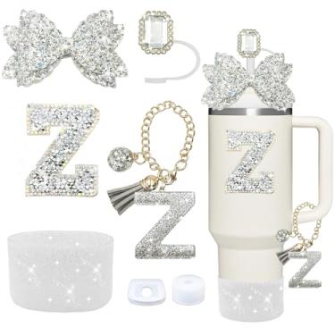 Imagem de Conjunto de acessórios para copos Stanley de prata, 7 peças, decorações de iniciais para Stanley Cup 850 g/1,134 g, inclui tampa de canudo de joia, tampa à prova de derramamento, pingente de alça