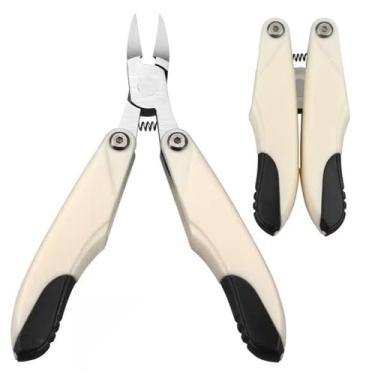 Imagem de Tesoura de unha dobrável, cortador de unhas dos pés, removedor de lixa de unha 3 em 1, ferramentas de manicure, aparador de unhas encravadas, branco