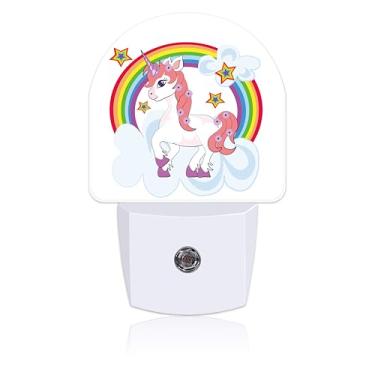 Imagem de Uiaoiais Luz noturna com desenho animado de cavalo arco-íris fofo para crianças, luz noturna LED conectada à parede com sensor do crepúsculo ao amanhecer para decoração de quarto de meninas, meninos