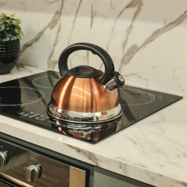 Imagem de Chaleira Elegance Gold • Inox com Apito e Fundo Duplo Indução