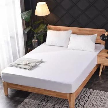 Imagem de Capa Colchão Casal Queen Impermeável com Elástico - Proteção contra  á