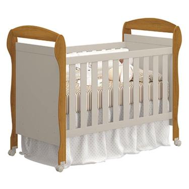 Imagem de Quarto De Bebê 3 Portas Com Cômoda Com Porta Flip E Berço Americano Danny Areia Savana Acetinado - Reller