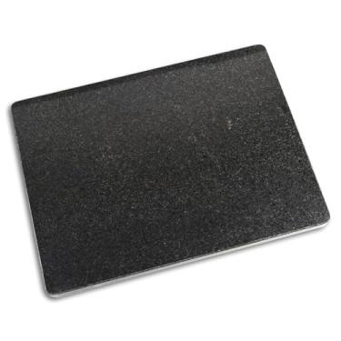 Imagem de Soulscrafts Tábua de corte de granito preto natural para cozinha, pastelaria borad de pedra preta 40 x 30 x 1,2 cm, com pés antiderrapantes, para servir, assar e temperar chocolate.