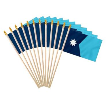 Imagem de Bandeira portátil do estado de Minnesota 10 x 15 cm, pacote com 12, pequena mini bandeira MN em bastão de madeira para decoração de festa de eventos patrióticos (MN, 15 x 23 cm)