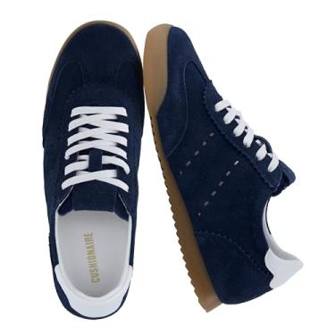 Imagem de CUSHIONAIRE Tick Tock Tênis feminino casual de couro genuíno com cadarço – Tênis de caminhada de inspiração retrô com sola de borracha de goma, suporte de arco acolchoado, tênis leve de cano baixo