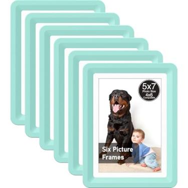 Imagem de vilkok Porta-retrato com tapete de 12 x 17 cm, instalação em 5 segundos sem ferramentas, molduras de design de segurança sem metal, molduras leves vêm em 8 cores para decoração de casa, casamento e