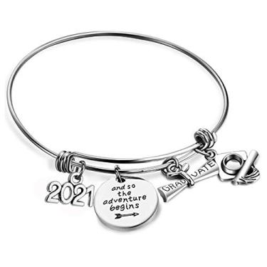 Imagem de Bracelete ajustável para presente de formatura 2021, And So the Adventure Begins, pingente inspirador, Congrats Grad, joia de aço inoxidável para graduados no ensino médio e graduação