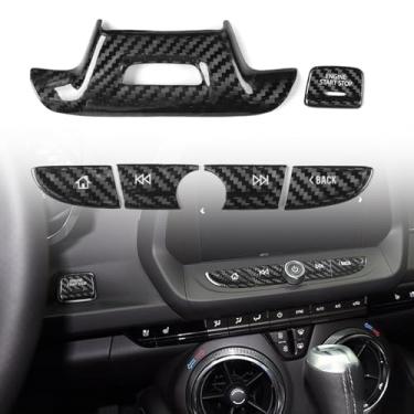 Imagem de FINMOKAL Capa de volante de fibra de carbono preta com furo + tampa do botão de navegação do console central compatível com Chevrolet Camaro 2016-2020