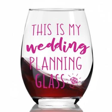 Imagem de This is My Wedding Planning Glass,Bride to Be Gift Taça de vinho sem haste para mulheres, presentes para vencedores de jogos de chá de panela, decorações de festa de noivado, planejador de casamento