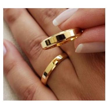 Imagem de Par De Aliança Dourada Lisa Casamento Noivado Lisa Ouro 18 Killates 9 