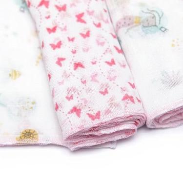 Imagem de Kit 3 Fraldas Babete Paninho De Boca Algodão Estampado para Bebê (Sereia)