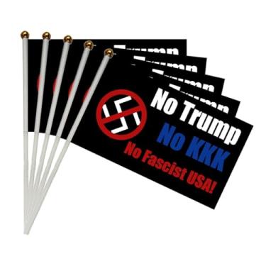 Imagem de 10 conjuntos NO King in Amercia Pequenas Bandeiras em Stricks, Mini Bandeira Portátil Resistente, Bandeiras de 12 x 20 cm para Decorações de Pátio Externo (SEM KKK, 10)