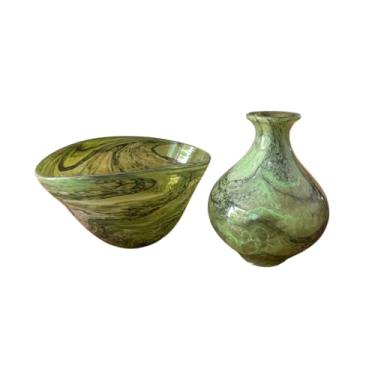 Imagem de Kit de 2 Vasos Murano Verde Esmeralda, Vidro Artesanal Marmorizado, Decorativo Contemporâneo, 33x24x16cm e 18,5x24,5cm, para Mesa e Aparador
