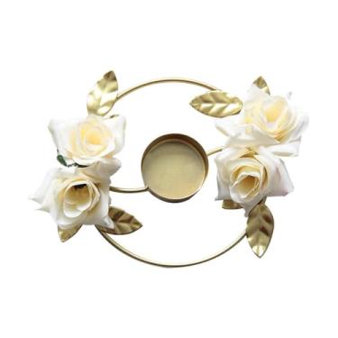 Imagem de Suporte de vela de ferro rosa dourada com quatro flores, suporte de metal decorativo com base redonda para mesa de centro de mesa de casa