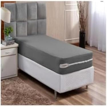 Imagem de Protetor, capa de colchao solteiro bege com elastico, lavavel e pratico, confortavel