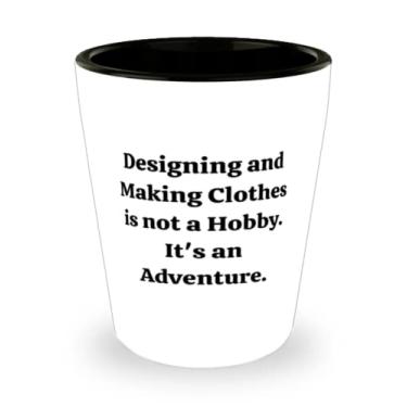 Imagem de e fabricação de roupas presentes, desenhar e fazer roupas não é um hobby. É uma mordaça de Natal para amigos