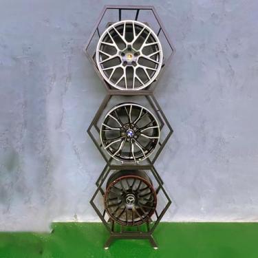 Imagem de Suporte empilhável de exibição de aro de carro, suportes de armazenamento de pneus, suporte de roda de aço e suporte de pneu, organizador de vários pneus com 3 molduras e 1 base para armazenamento