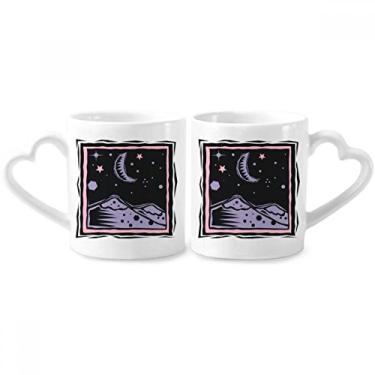 Imagem de Purple Mountain Moon Star Element Gravado Conjunto de canecas de porcelana para casais, copo de cerâmica para amantes, alça de coração