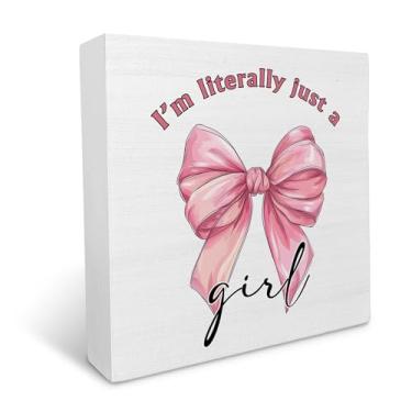 Imagem de KU-DaYi I'm Literally Just a Girl Preppy Pink Bow Wooden Box Sign, Coquette Girly Wood Box Decoration for Teen Girls Room Dorm, Pink Ribbon Wooden Block Plaque Desk Shelf Decor Accents 5x5 polegadas
