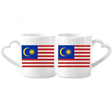 Imagem de Conjunto de canecas de porcelana para casal, bandeira nacional da Malásia com bandeira nacional da Ásia e coração