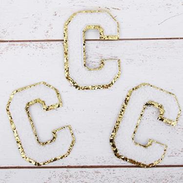 Imagem de Pacote com 3 adesivos de Chenille Iron On Glitter Varsity Letter 8 cm de altura - Tecido de chenille branco com acabamento em glitter dourado - Costurar ou passar a ferro - 8 cm WHT C