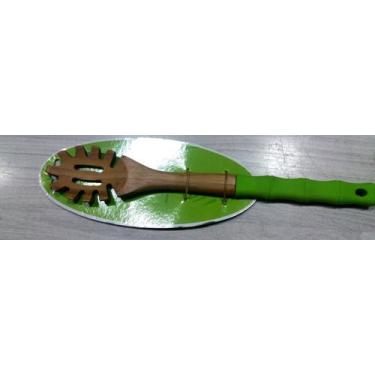 Imagem de Pegador para Massa Bambu cabo silicone verde 31cm - nova aliança