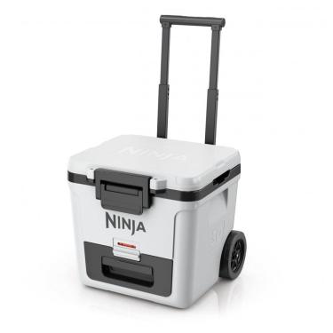 Imagem de Caixa Térmica com Rodas Ninja FrostVault 28 L Branco Gaveta Dry Zone Isolada