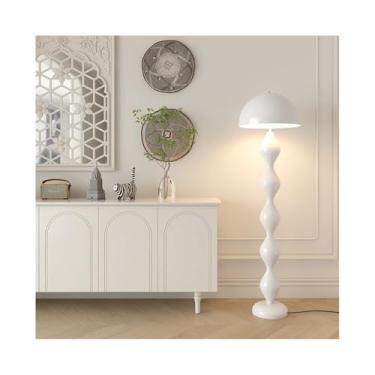 Imagem de Luminária de chão Um abajur de ferro ao lado do sofá na sala estar, quarto ou, um pedal