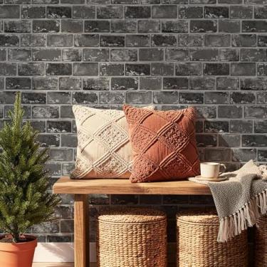 Imagem de JiffDiff Papel de parede autoadesivo de tijolo preto, papel de parede vintage removível para decoração de cozinha e lareira, papel de parede preto com textura de tijolo amigável para locatários 43,9 x