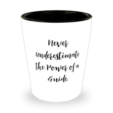 Imagem de Guia inspirador, nunca subestime o poder de um guia, copos de Natal reutilizáveis para homens e mulheres