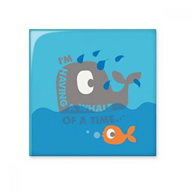 Imagem de Decalque brilhante de azulejo de cerâmica ilustrado de baleia azul com desenho gigante