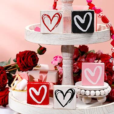 Imagem de Ferraycle 5 peças de bandeja em camadas para decoração de mesa de dia dos namorados Sinais de decoração de mesa de madeira de coração de dois lados decoração rústica placa de centro de mesa para