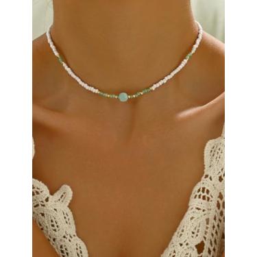 Imagem de Colar gargantilha feminina boho com contas minimalistas, branco e verde com pedra central – Colar estético em camadas de praia de verão
