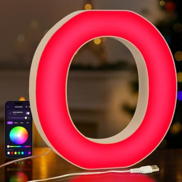 Imagem de MeRGBWLife Luz de alfabeto LED – Controle de aplicativo alimentado por USB, decoração de mesa de escritório com sincronização de música, letreiro elegante para organizador ou espaço de trabalho