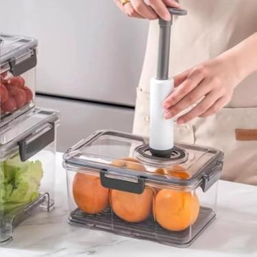 Imagem de Pote para armazenar alimentos a vacuo, cinza, com capacidade de 2 litros, seguro e eficiente.