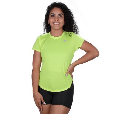 Imagem de Camisa New Balance Accelerate Feminina Amarelo Neon-Feminino