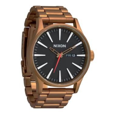 Imagem de Nixon Relógio masculino Sentry SS de aço inoxidável dia/data, 42 mm, WR, 100 metros, A356, Bronze / Preto, One Size, Sentry SS