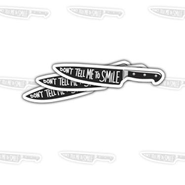 Imagem de 3 peças Don't Tell Me to Smile Feminismo Adesivos de Faca Presentes para Feministas, Defensores do Empoderamento, Apoiadores da Igualdade de Gênero, Guerreiros da Justiça Social, Entusiastas