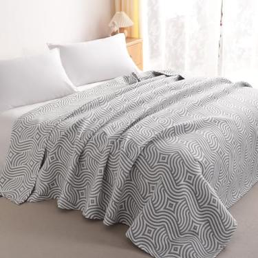 Imagem de NTBAY 3 camadas de musselina de algodão 168 x 92 cobertor para cama de solteiro, colcha de fio térmico super macio respirável para adultos, cobertor leve perfeito para sofá, cama todas as estações