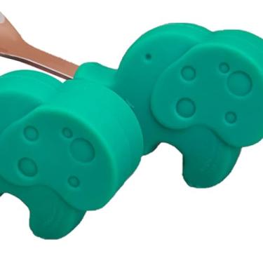 Imagem de Generic Colher de bebê de Aço Inoxidável de Silicone Colher de Treinamento de Alimentação Segura para Bebês-utensílios Ergonômicos da Criança para a Páscoa (Elefante Verde)