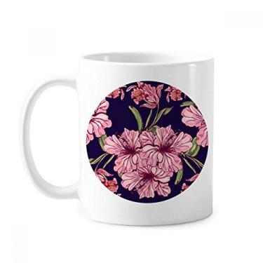 Imagem de Caneca escura de cerâmica para café e porcelana de cerâmica com flor e folha