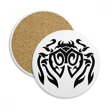 Imagem de Caneca de porta-copos com estampa de aranha preta e ilustração absorvente de proteção de mesa