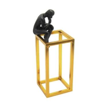 Imagem de Escultura Enfeite Cubo Retangular Menor Homem Sentado Luxo - LUXdécor