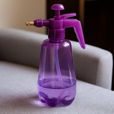 Imagem de Pulverizador Manual de Pressão 1,6L, Borrifador com Bico Ajustável, Roxo, Polipropileno, Jato e Névoa, para Jardinagem e Limpeza, com Gatilho e Trava