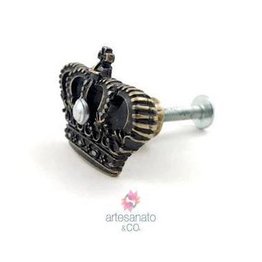 Imagem de Puxador Coroa - Artesanato &amp Co., Ouro Velho