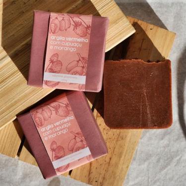 Imagem de Sabonete Argila Vermelha com Morango e Cupuaçu  Regenerador - Maria Lu