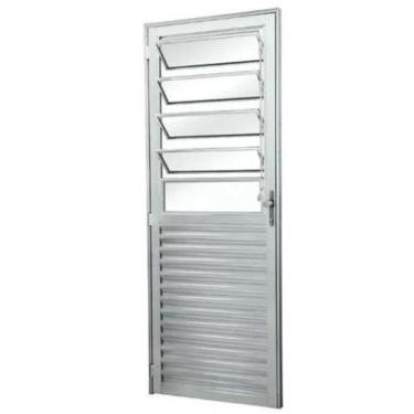 Imagem de Porta de Alumínio Basculante 0,80x2,10m Lado Esquerdo - Quality