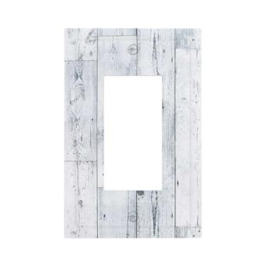 Imagem de Nadoabtm Capas decorativas vintage cinza branco grão de madeira 1 gangue único interruptor de luz placa de parede placas de parede GFCI para decoração de banheiro de fazenda