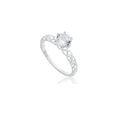 Imagem de Anel Solitário Com Zircônia De 7mm E Aro Trançado Em Prata 925